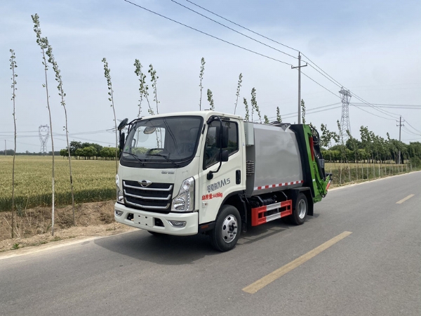 5立方壓縮式垃圾車(chē)